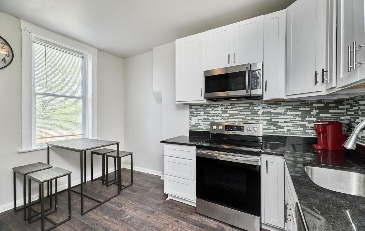 1 Bd Apt Near Forest Park, Science Center & Dining Tower Grove Екстериор снимка